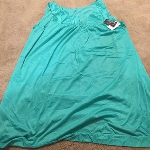 Medium length night gown